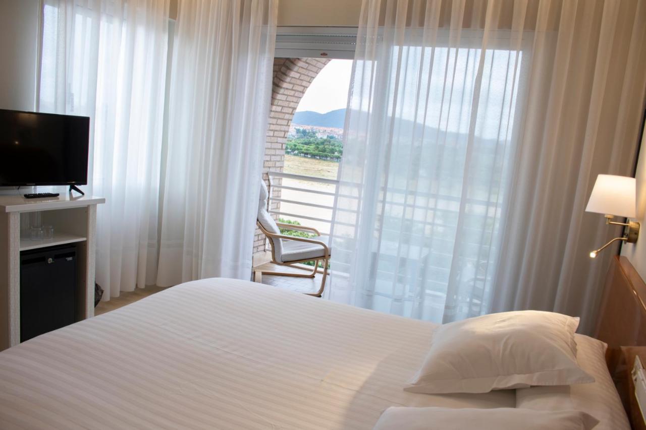 Hotel Olimpo Isla Plana Dış mekan fotoğraf